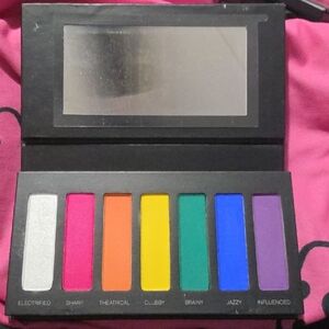 Younique Moodstruck Addiction Eyeshadow